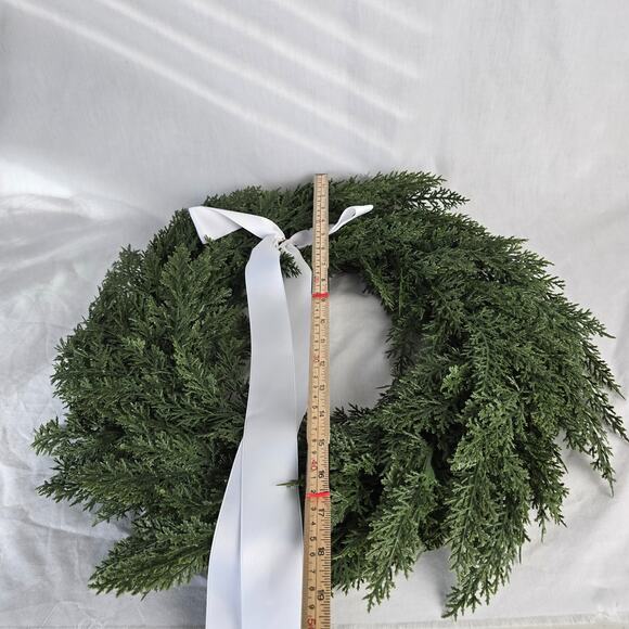 Artifical Pine Wreath Green with White Bow 20" New - Picture 5 of 7